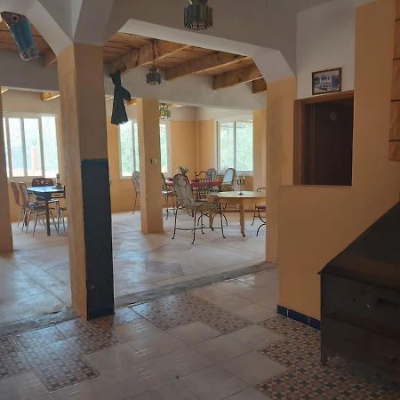 Kasbah Ait Arbi Hotel Ait Ougliff Exterior photo