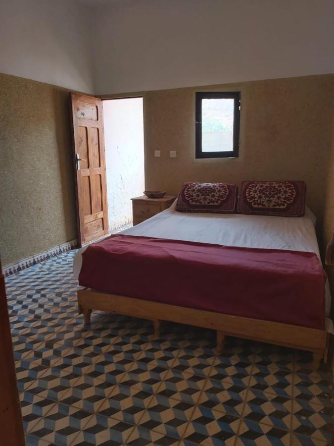 Kasbah Ait Arbi Hotel Ait Ougliff Exterior photo