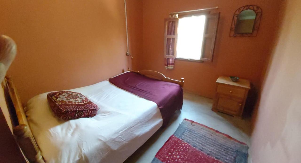 Kasbah Ait Arbi Hotel Ait Ougliff Exterior photo