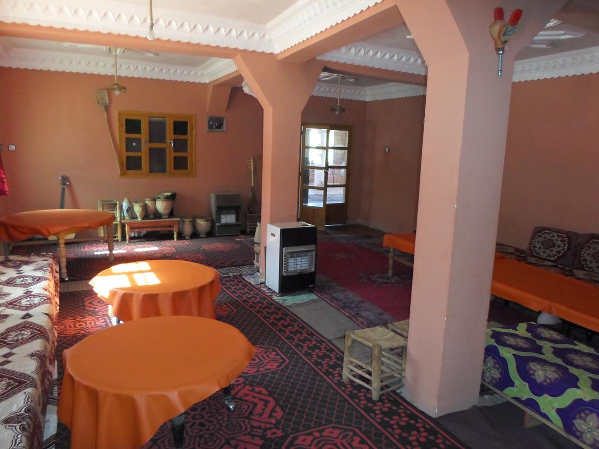 Kasbah Ait Arbi Hotel Ait Ougliff Exterior photo