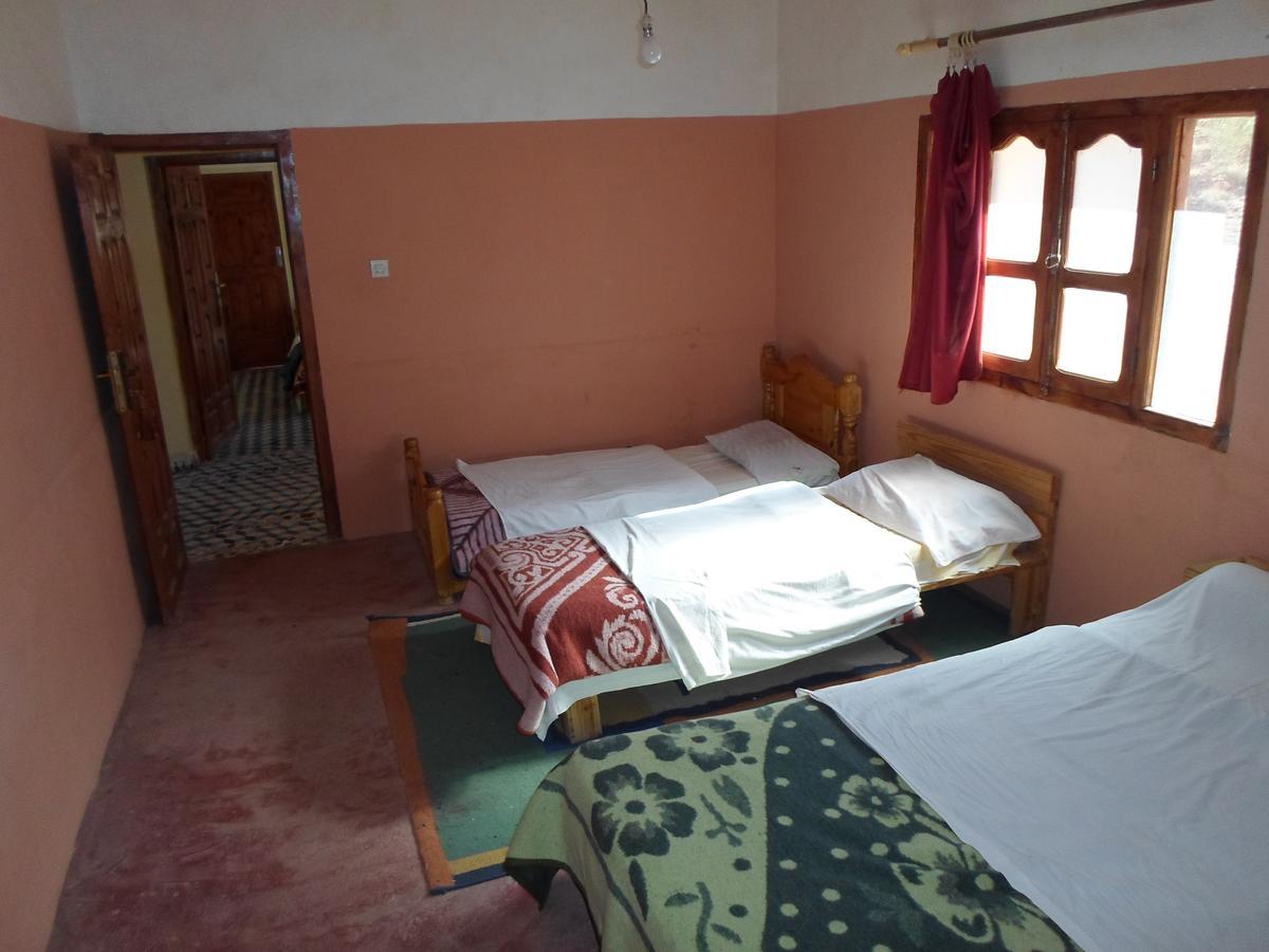 Kasbah Ait Arbi Hotel Ait Ougliff Exterior photo