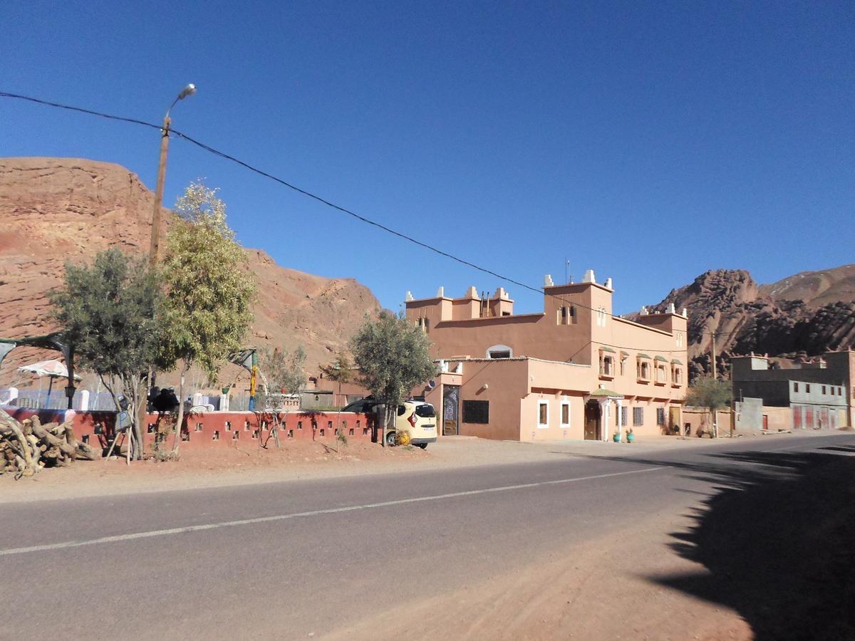 Kasbah Ait Arbi Hotel Ait Ougliff Exterior photo
