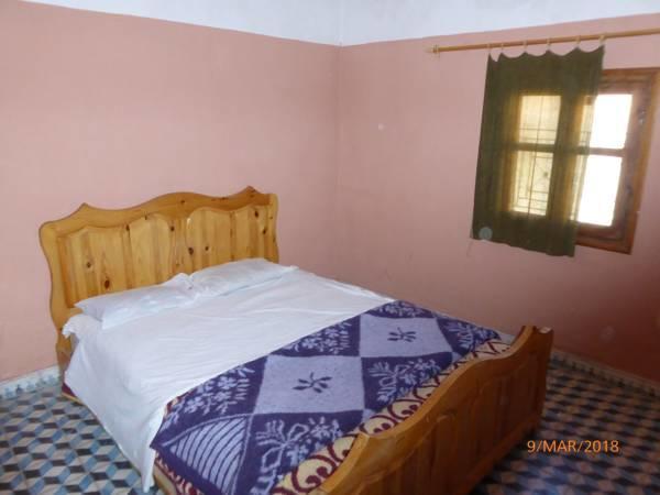 Kasbah Ait Arbi Hotel Ait Ougliff Exterior photo